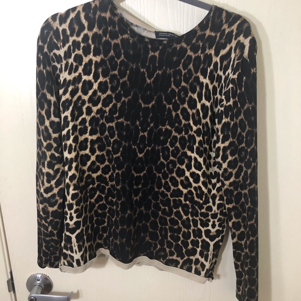 Long sleeve sweater